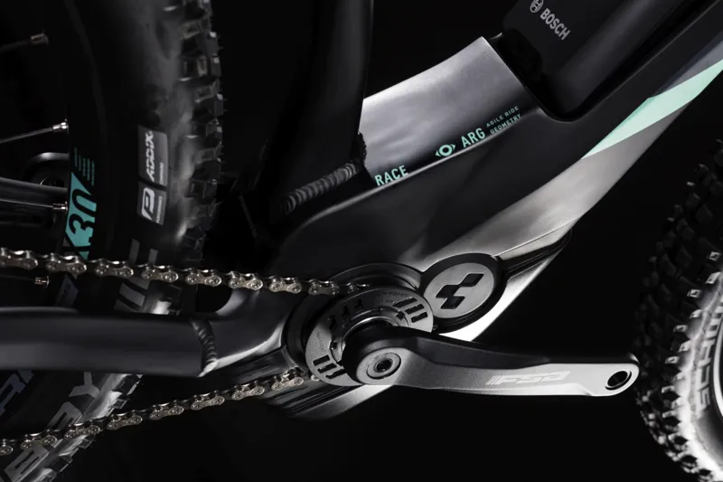 2019 Cube Access Hybrid Race 500 Womens eMountain Bike in Black-4